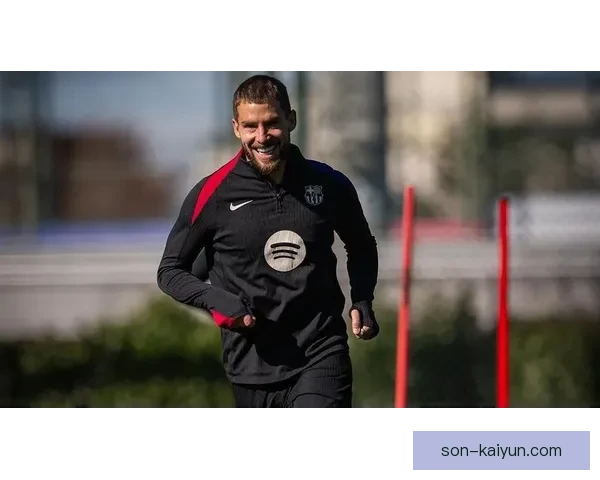 伊尼戈·马丁内斯在巴萨的表现持续提升，备受关注