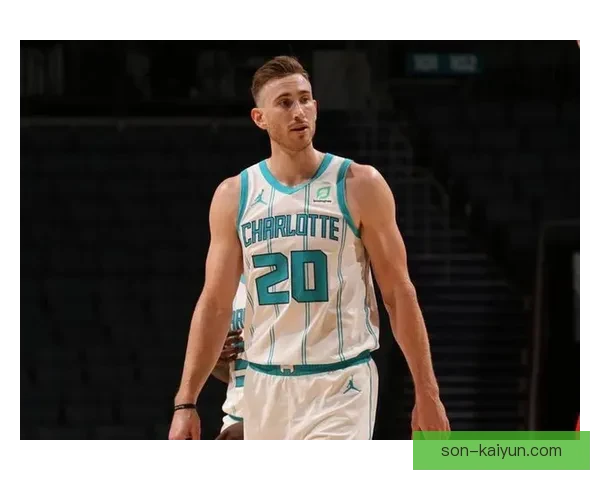 博格巴本赛季球队贡献表现稳健，攻防两端持续提升